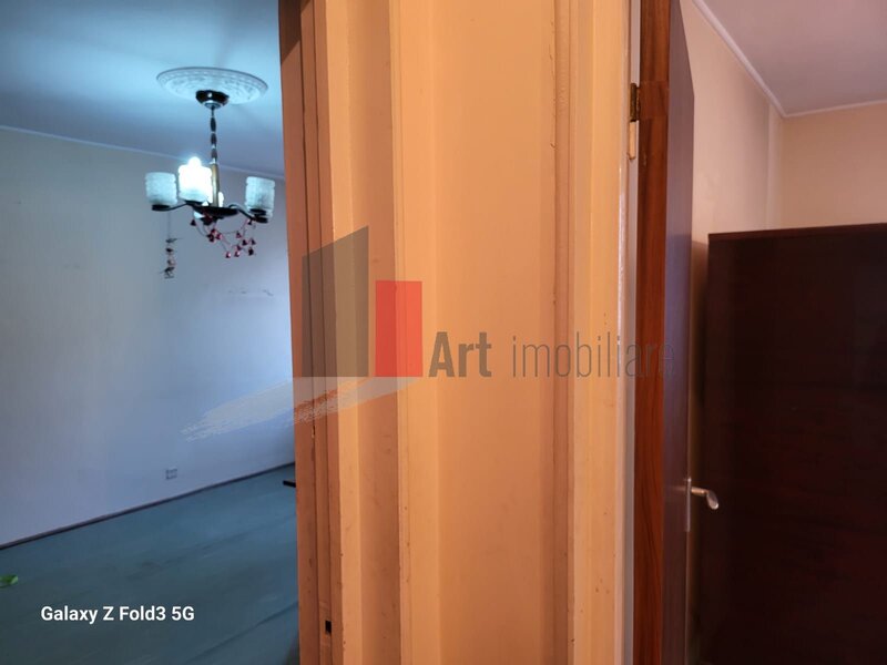 Titan Liceul Dante apartament 3 camere