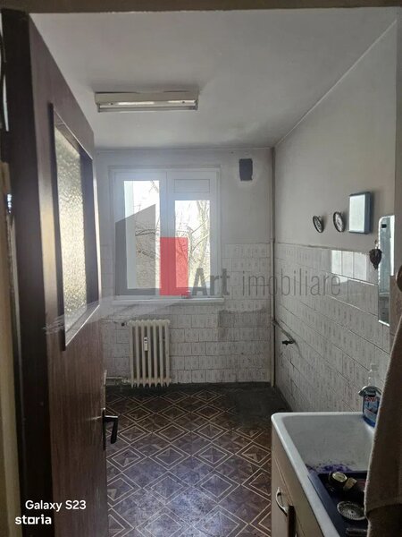 Titan Liceul Dante apartament 3 camere
